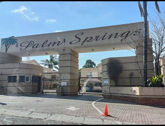 2 BEDROOM APARTMENT FOR SALE IN MEREDALE